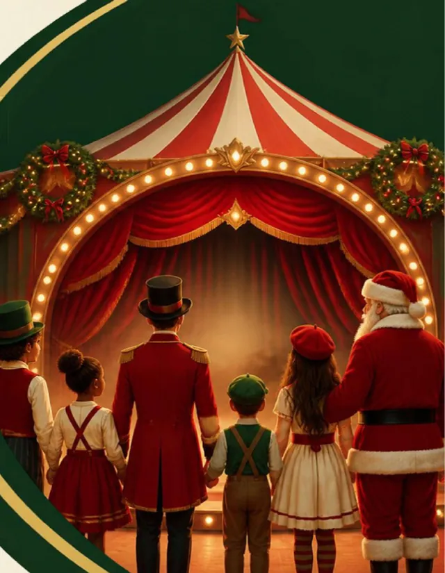 Crianças, artistas e Papai Noel diante do palco de uma lona natalina